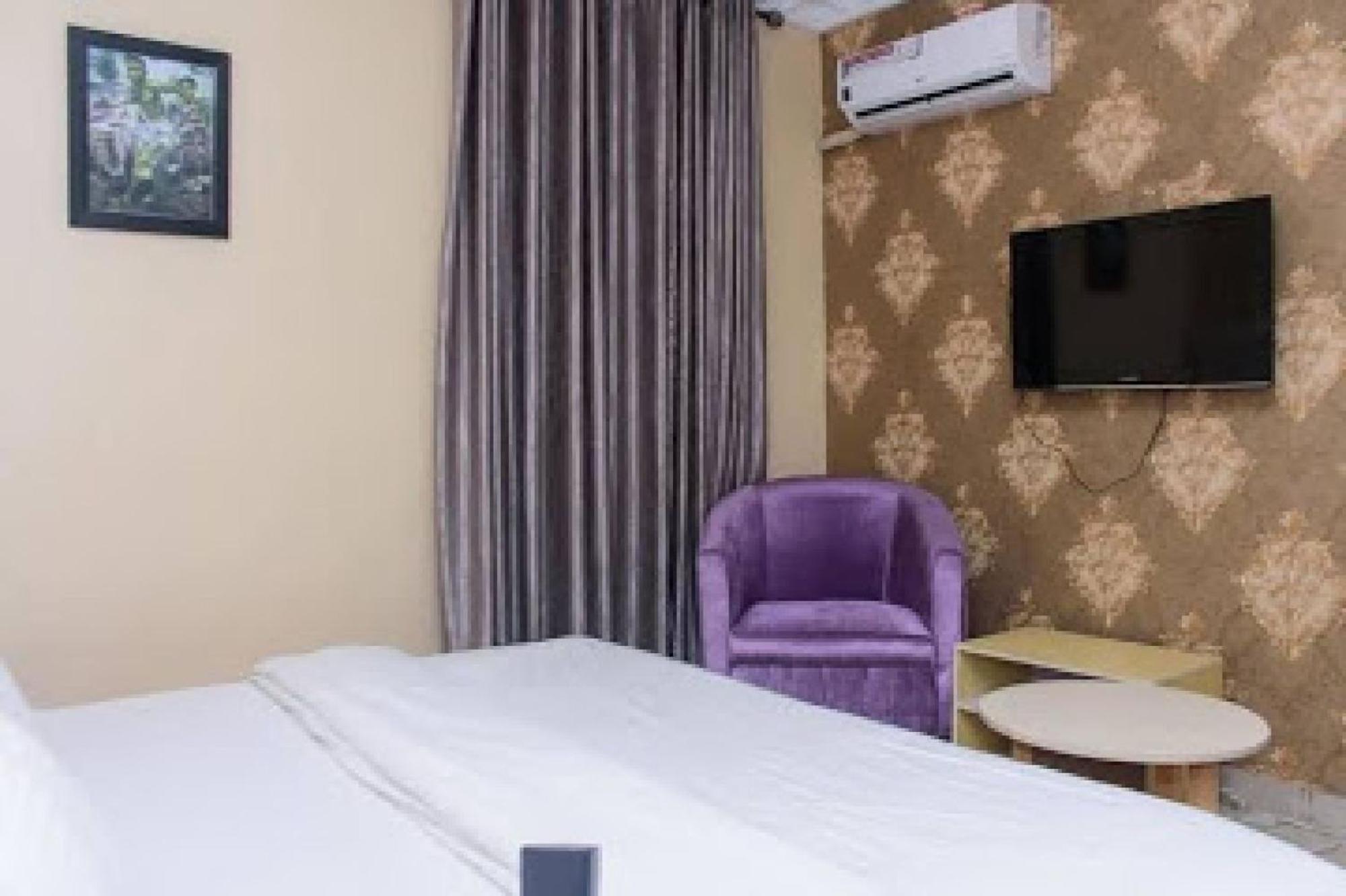 Room In Lodge - Ambience Hotels Abujahome For Leisure And Business Travellers Exteriér fotografie
