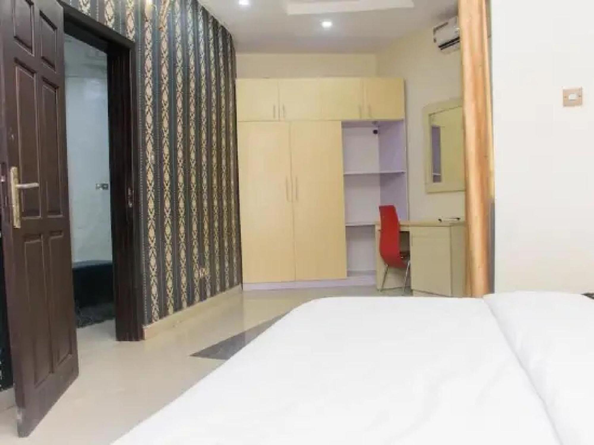 Room In Lodge - Ambience Hotels Abujahome For Leisure And Business Travellers Exteriér fotografie